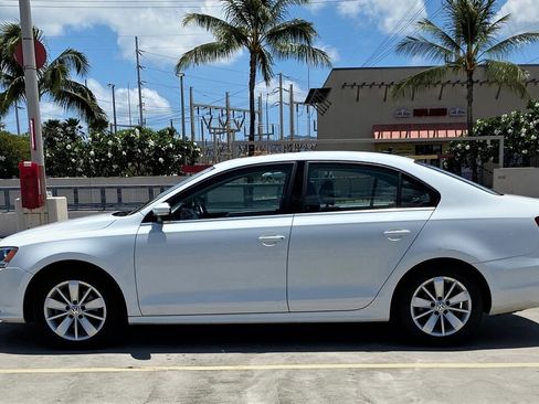 Used 2015 Volkswagen Jetta SE FWD image 8