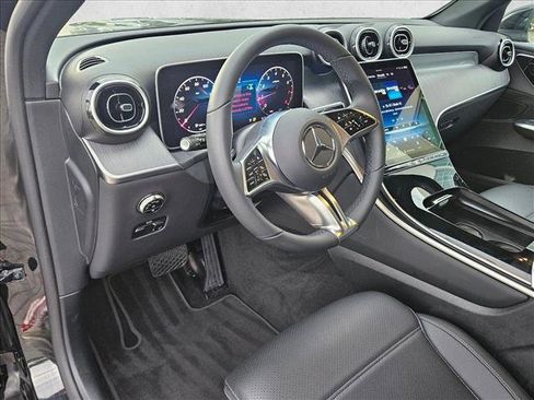 Certified 2026 Mercedes-Benz GLC 300 image 10