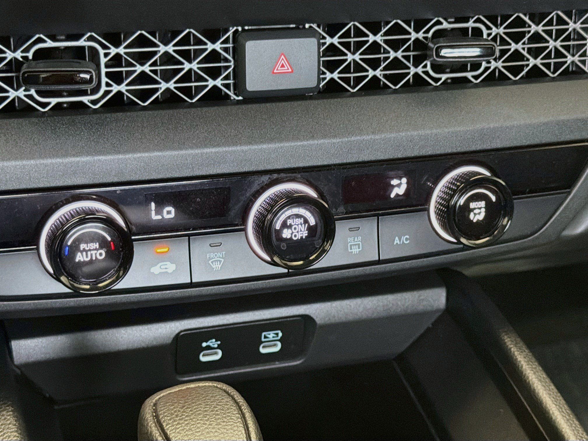 Used 2025 Honda Accord LX image 10