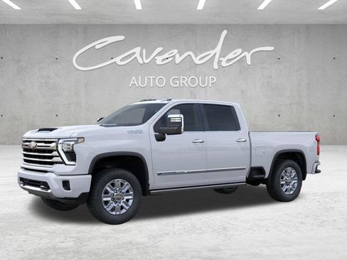 New 2026 Chevrolet Silverado 2500 High Country w/ High Country Premium Package AWD/4WD image 2