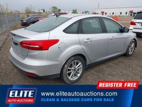 Used 2017 Ford Focus SE FWD image 8