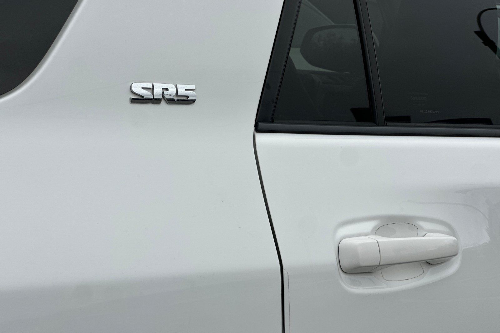 Used 2016 Toyota 4Runner SR5 Premium RWD image 34