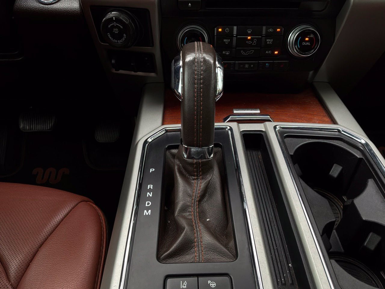 Used 2018 Ford F150 King Ranch w/ Equipment Group 601A Luxury AWD/4WD image 41