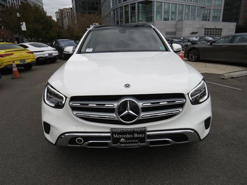 Used 2021 Mercedes-Benz GLC 300 4MATIC image 6