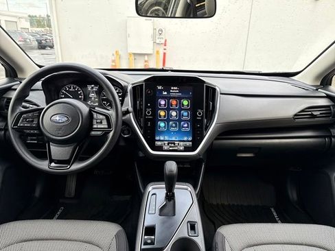 Used 2024 Subaru Crosstrek 2.0i Premium image 11