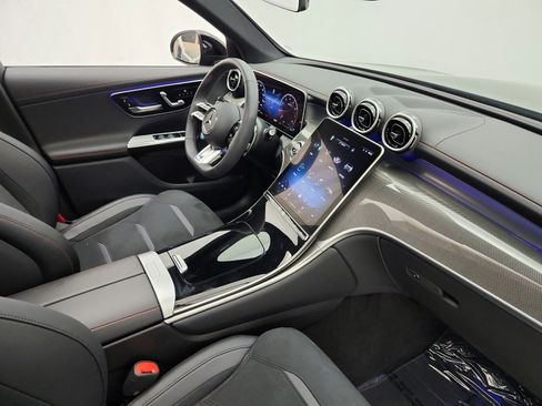 Used 2024 Mercedes-Benz GLC 43 AMG 4MATIC image 18