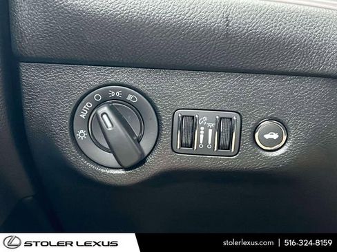 Used 2023 Dodge Challenger R/T w/ Blacktop Package image 22