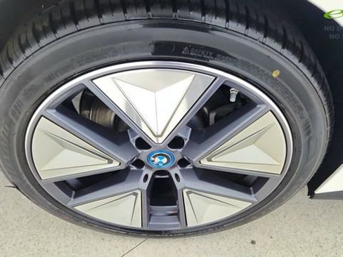 Used 2023 BMW i4 eDrive35 RWD image 59