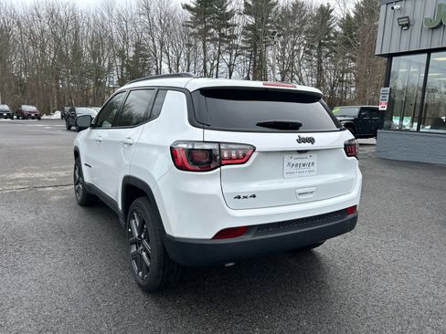 New 2026 Jeep Compass Latitude image 8