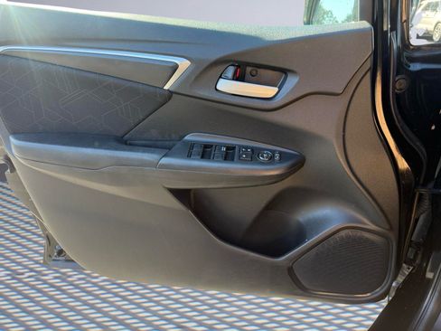 Used 2015 Honda Fit EX-L image 25