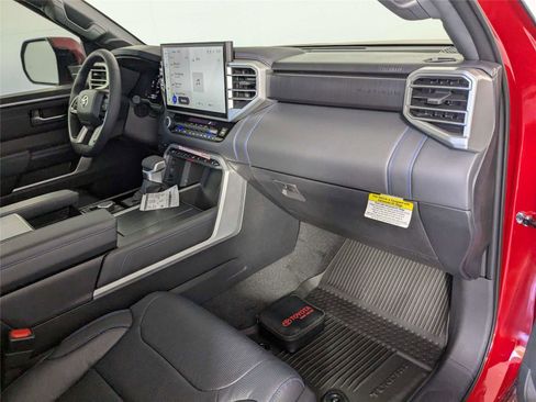 New 2025 Toyota Tundra Platinum AWD/4WD image 22