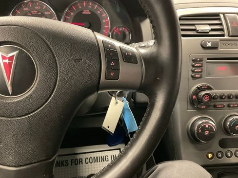 Used 2006 Pontiac Torrent 2WD w/ Preferred Package image 21