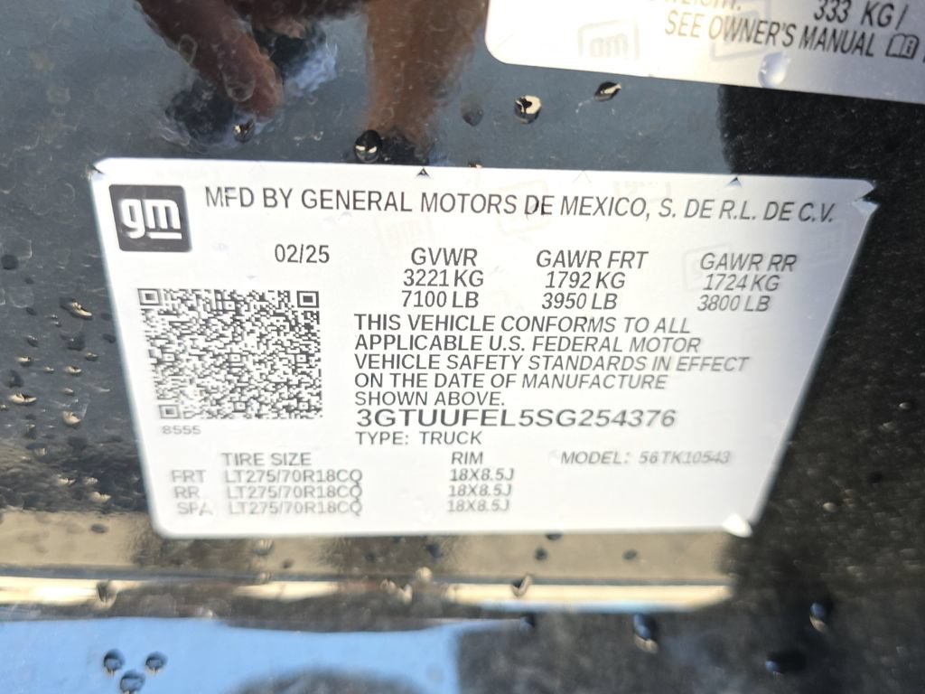 Used 2025 GMC Sierra 1500 AT4X AWD/4WD image 20