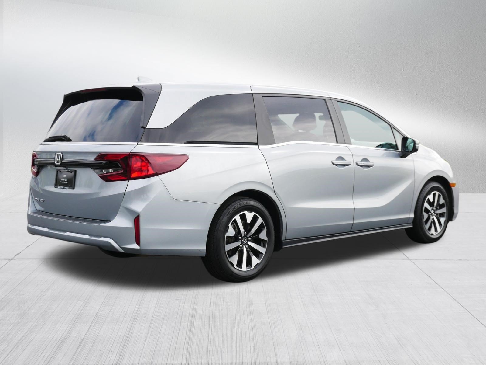 Used 2025 Honda Odyssey EX-L image 7