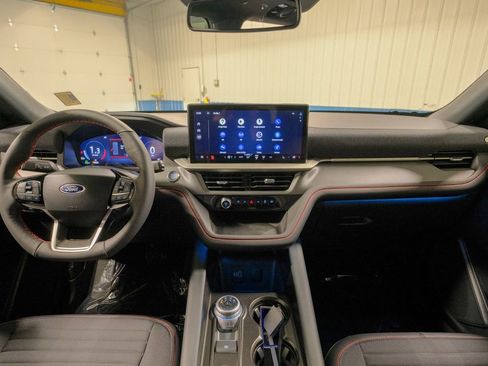 New 2026 Ford Explorer ST-Line w/ ST-Line Street Pack image 33