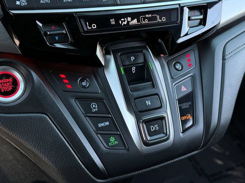 Used 2025 Honda Odyssey Sport-L image 27