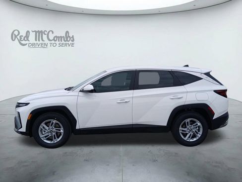 New 2026 Hyundai Tucson SE FWD image 2