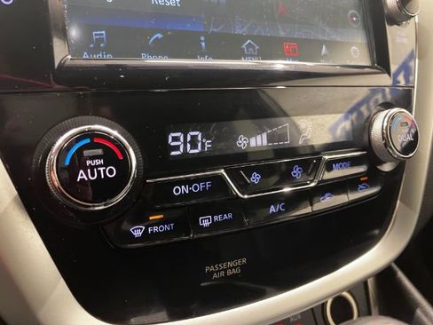 Used 2018 Nissan Murano Platinum image 45