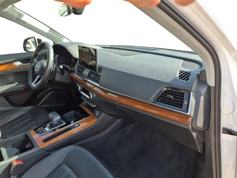 Used 2023 Audi Q5 2.0T Premium Plus image 34