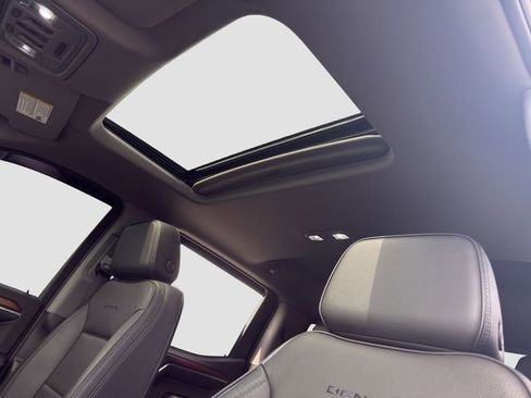 Used 2024 GMC Sierra 1500 Denali w/ Denali Reserve Package image 28