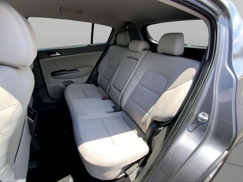 Used 2019 Kia Sportage LX FWD image 21