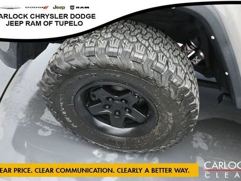 Used 2021 Jeep Gladiator Mojave w/ Safety Group AWD/4WD image 32