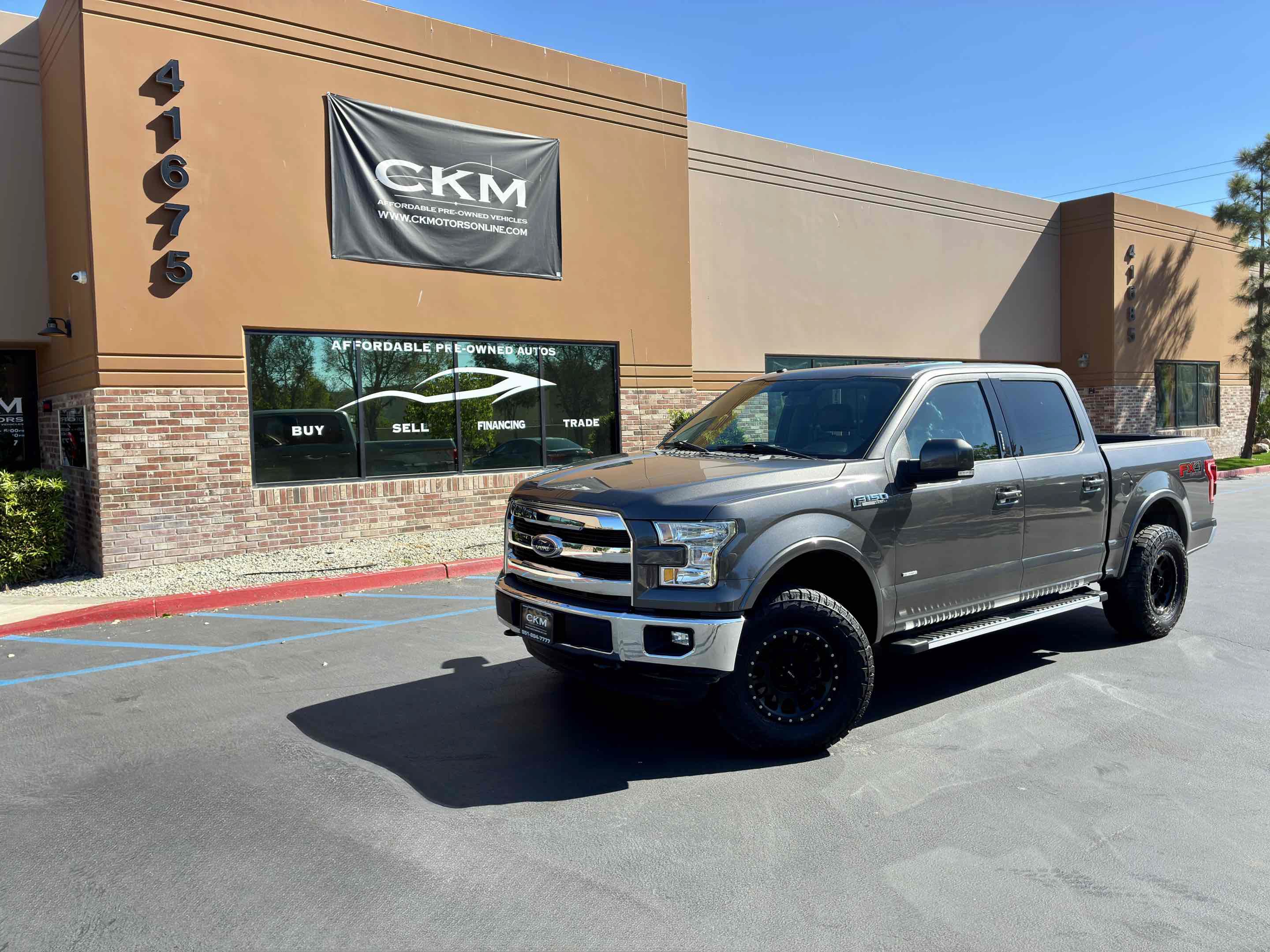 Used 2016 Ford F150 Lariat w/ Equipment Group 501A Mid AWD/4WD image 2