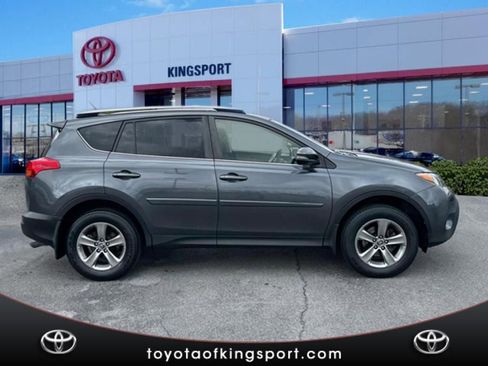 Used 2015 Toyota RAV4 XLE image 6