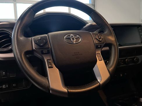 Used 2022 Toyota Tacoma SR5 image 14