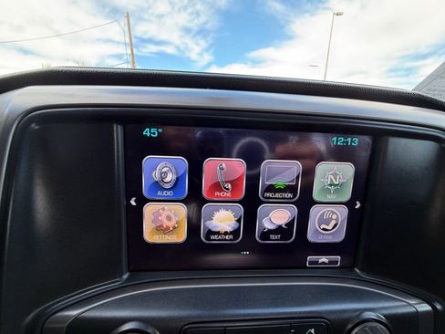 Used 2018 GMC Sierra 2500 SLT w/ Duramax Plus Package image 28