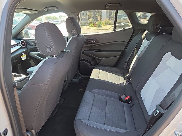 New 2026 Chevrolet Trax RS w/ Driver Confidence Package FWD image 8