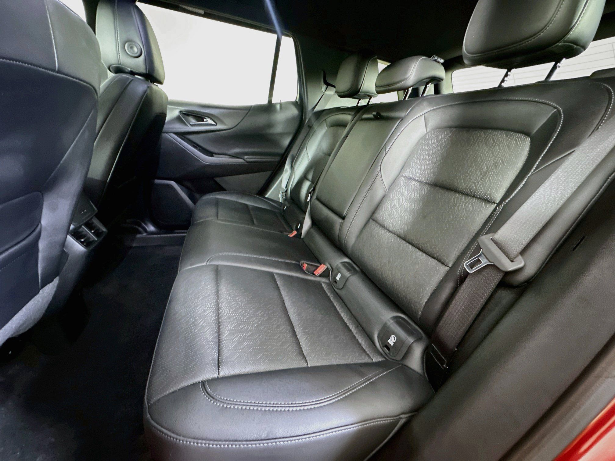 Used 2025 Chevrolet Equinox LT w/ Convenience Package II FWD image 27