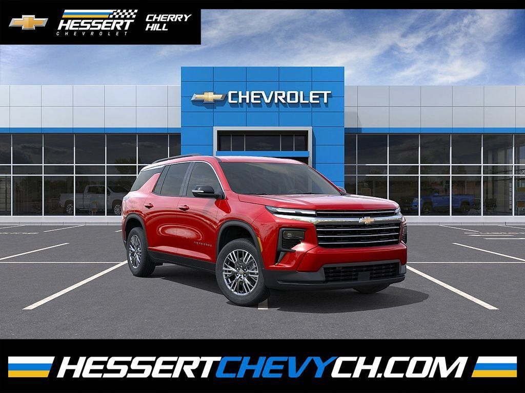 New 2026 Chevrolet Traverse LT w/ LPO, Floor Liner Package FWD image 1