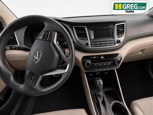 Used 2017 Hyundai Tucson SE w/ SE Popular Package 02 FWD image 11