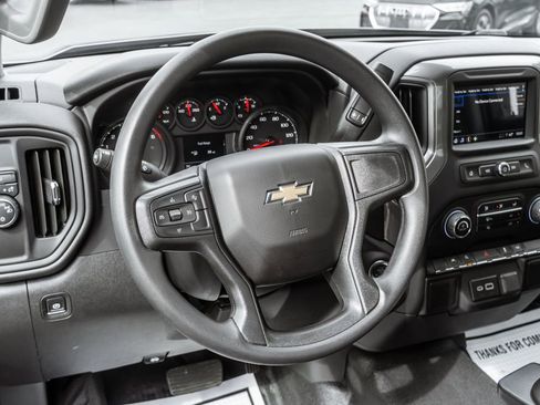 Used 2025 Chevrolet Silverado 1500 W/T RWD image 9