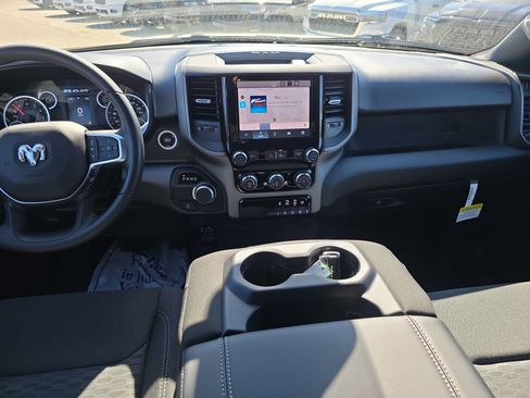 New 2026 RAM 1500 Express image 17