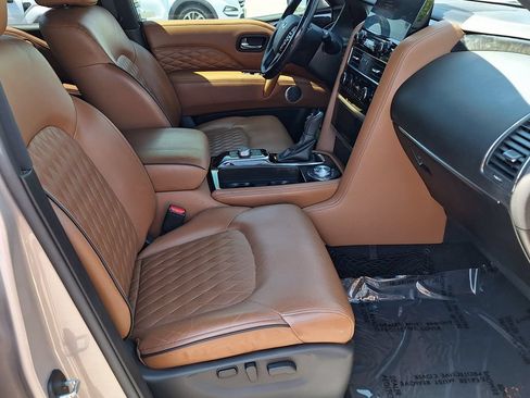 Used 2022 INFINITI QX80 Sensory w/ Cargo Package AWD/4WD image 30