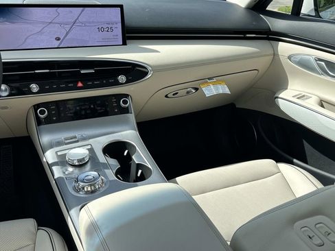 New 2026 Genesis GV70 2.5T Advanced image 27