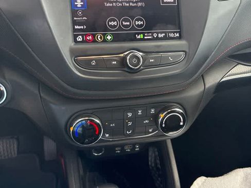 Used 2023 Chevrolet TrailBlazer RS AWD/4WD image 9