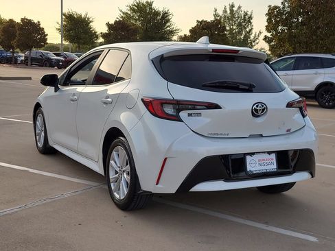 Used 2024 Toyota Corolla SE FWD image 2