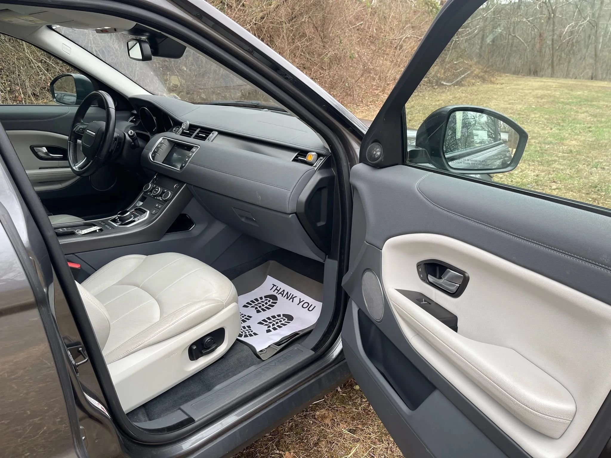 Used 2019 Land Rover Range Rover Evoque AWD/4WD image 8