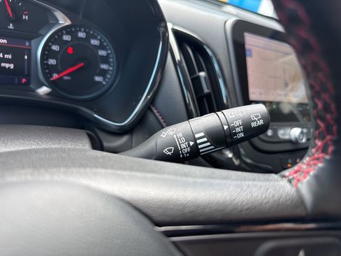 Used 2023 Chevrolet Equinox RS w/ RS Leather Package image 37