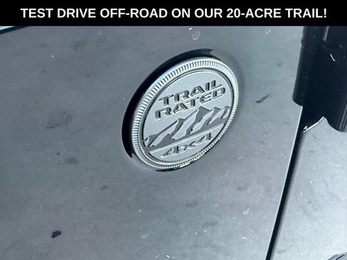 New 2026 Jeep Gladiator Sport image 32