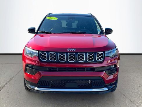 Certified 2025 Jeep Compass Limited w/ Elite Group image 2