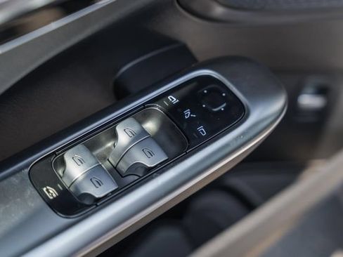 New 2026 Mercedes-Benz C 300 4MATIC Sedan image 39