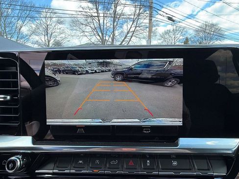 New 2026 GMC Sierra 1500 Elevation image 24