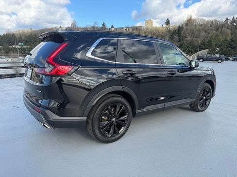 Certified 2023 Honda CR-V Sport Touring image 9