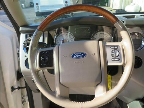 Used 2007 Ford Expedition EL Limited image 32