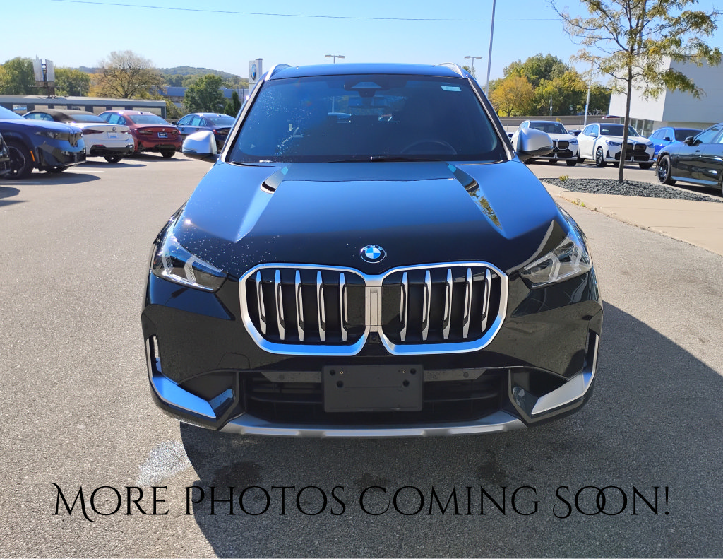 Used 2023 BMW X1 xDrive28i w/ Premium Package AWD/4WD image 3