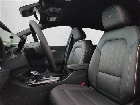 New 2026 Buick Envista Sport Touring FWD image 4